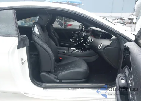 2015 Mercedes-Benz S 550 4Matic z USA, uszkodzony, nr VIN WDDXJ8FB9FA009937